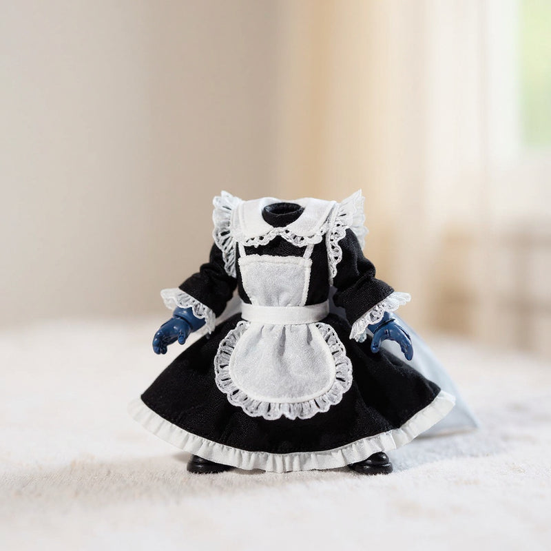 handmade fabric clothes for collectible figures hero image