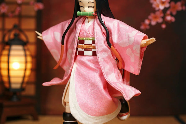 Pink and white checkered haori and asymmetric skirt set for 1/12 figures styled with cherry blossoms and paper lantern on a bold red and indigo background.
