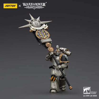 Iron Warriors Command Squad Chosen with Legion Standard