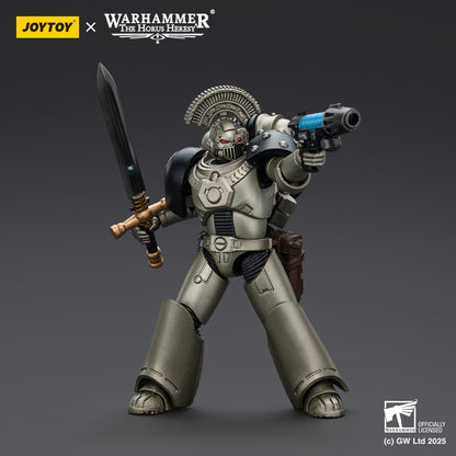 Iron WarriorsMKVI Tactical Sergeant with Power Sword and Plasma Pistol