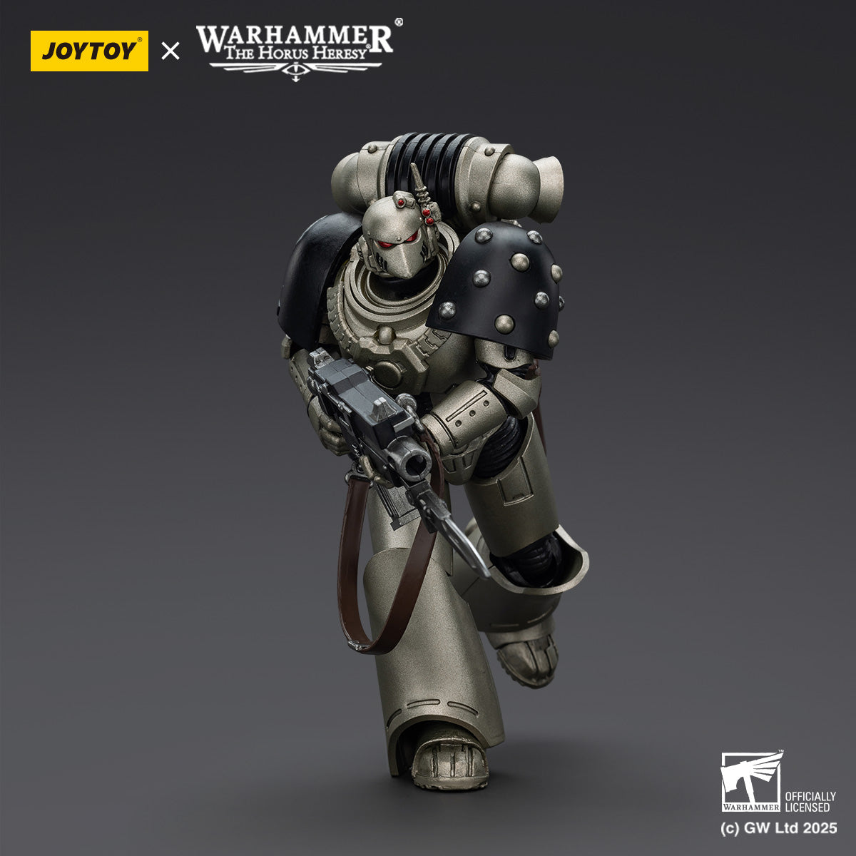 Iron WarriorsMKVI Tactical Sergeant with Power Sword and Plasma Pistol