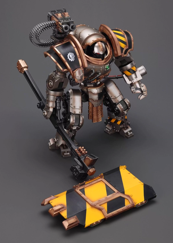 Pre-order Iron Warriors Iron Circle Domitar-Ferrum Class Battle-automata  with Karceri Battle Shield and Graviton Crusher